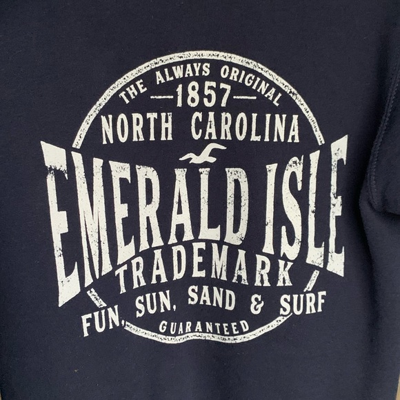 Navy Crewneck - Picture 4 of 4